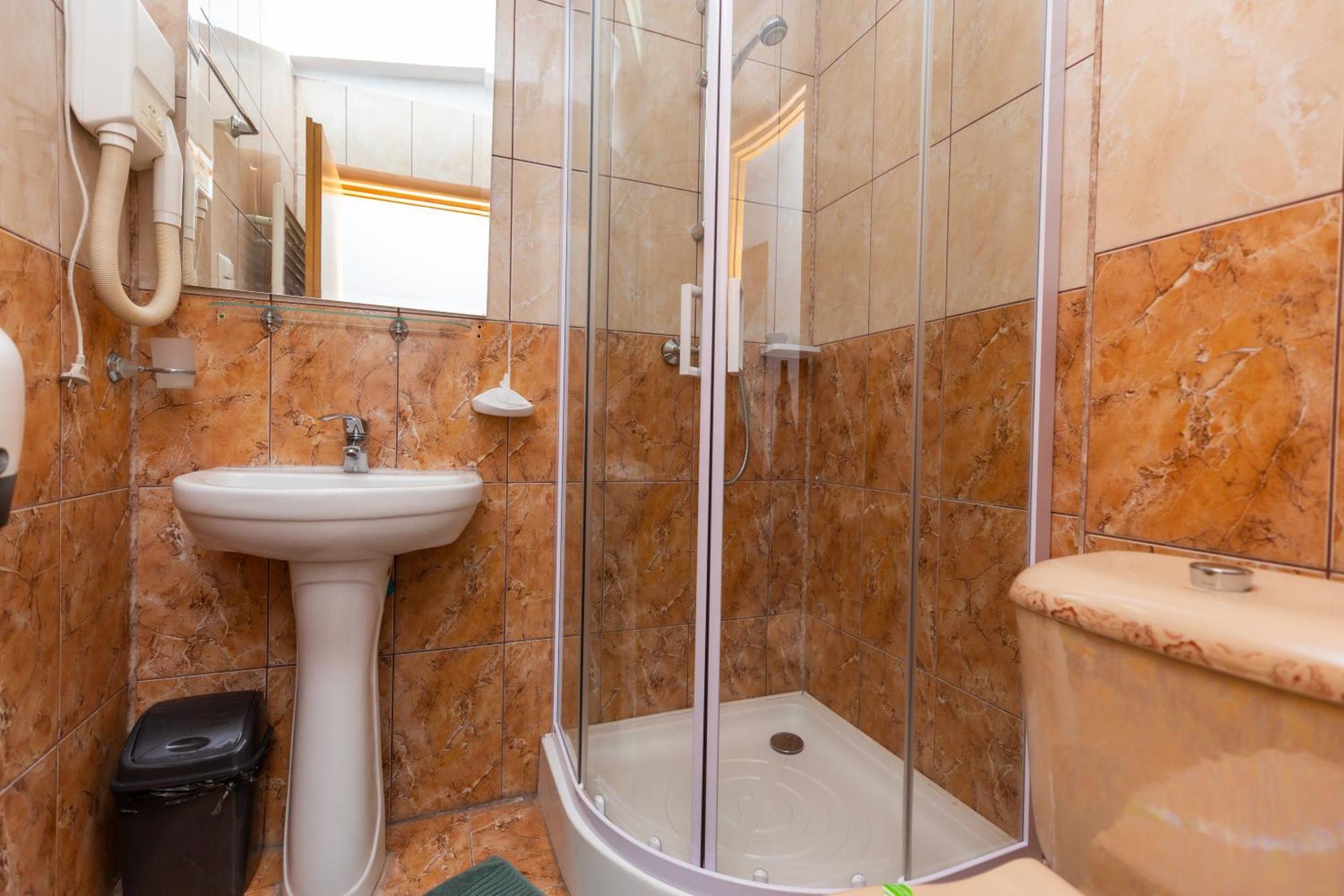 Hotel Sir Colentina Bukarest Eksteriør billede